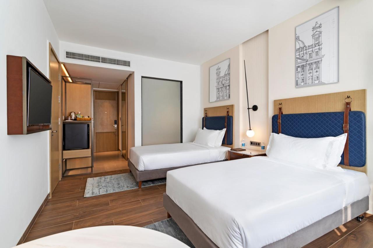 The Crescent Hotel Panaji Luaran gambar